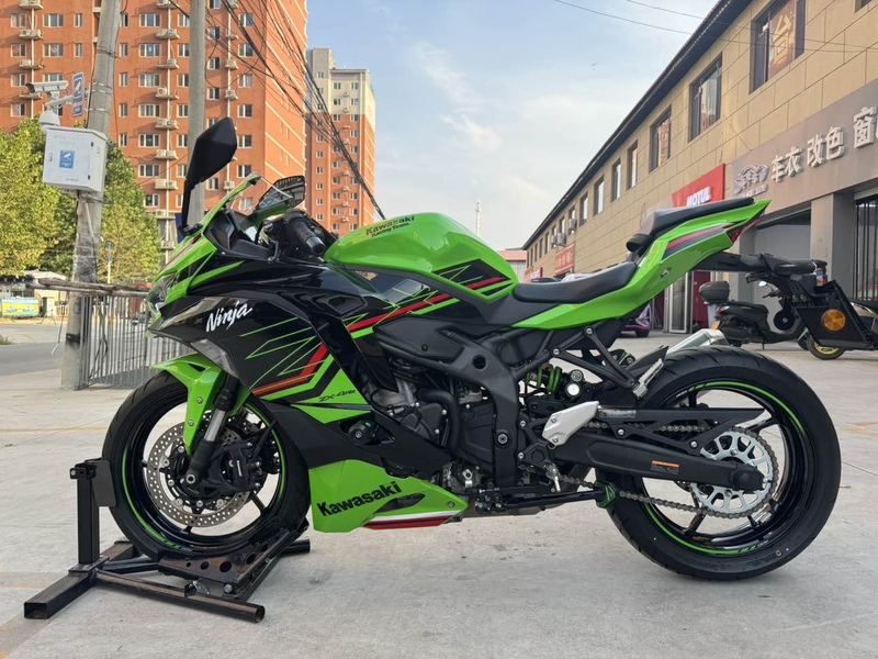 二手川崎ZX-4R