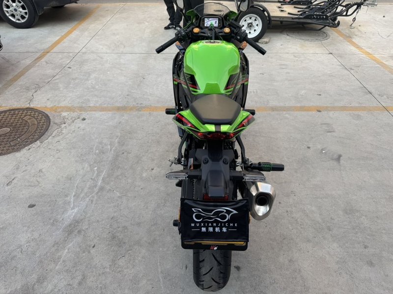 二手川崎ZX-4R