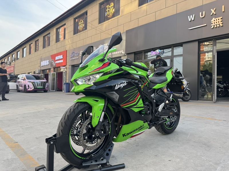 二手川崎ZX-4R