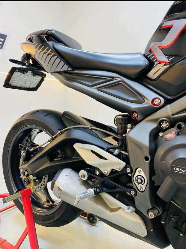 二手凯旋Street Triple 765