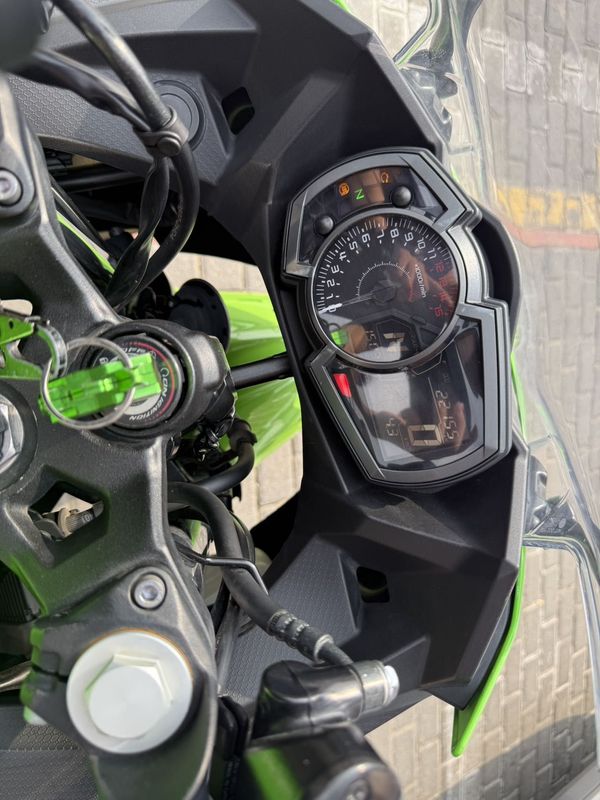 二手川崎Ninja 400
