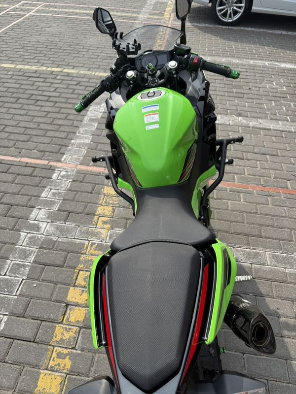 二手川崎Ninja 400