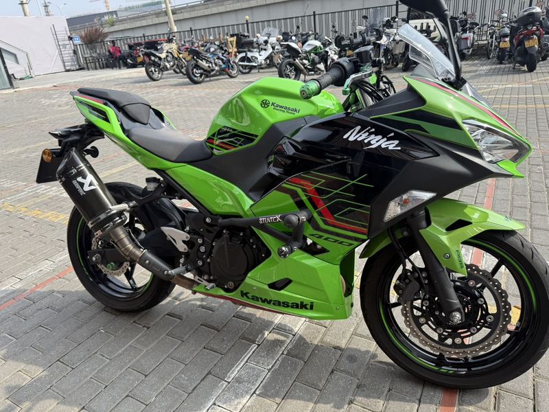 二手川崎Ninja 400