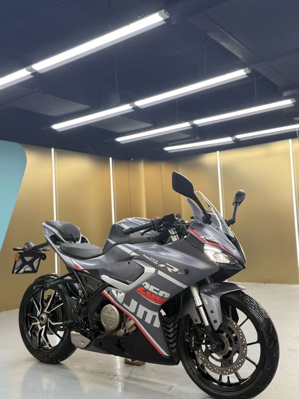 二手QJMOTOR赛250