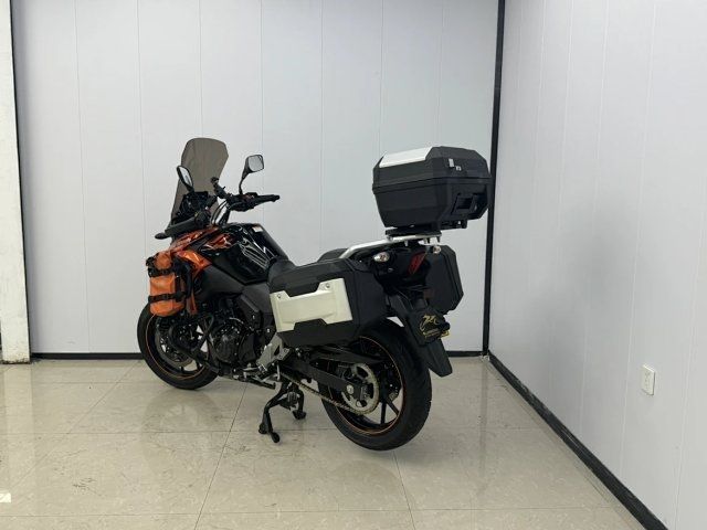 二手豪爵铃木DL250