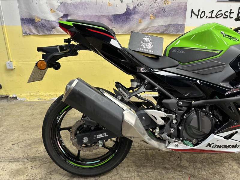 二手川崎Ninja 400