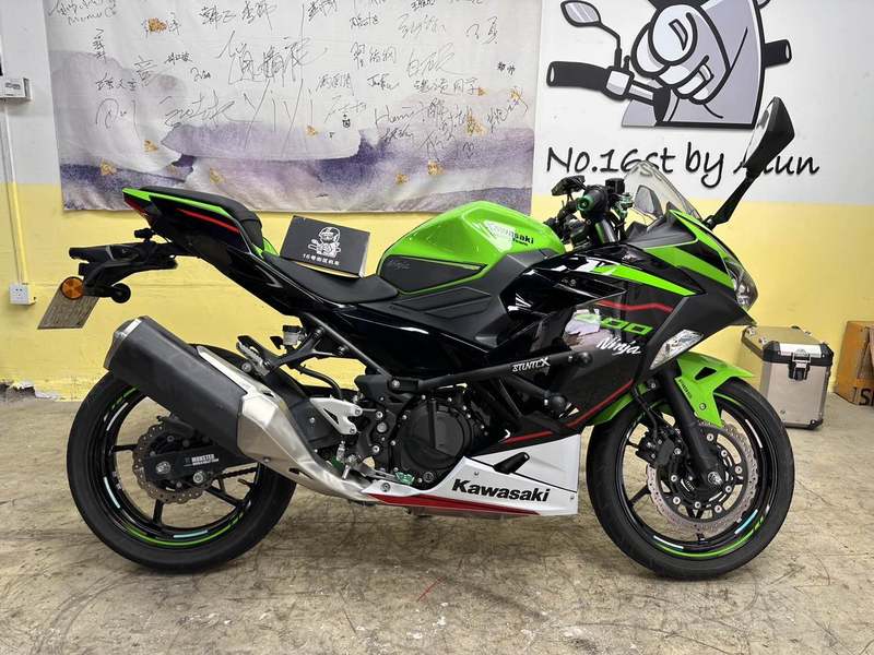 二手川崎Ninja 400