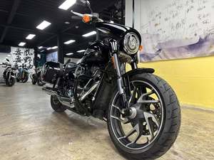 二手哈雷戴维森凌动滑翔 Sport Glide