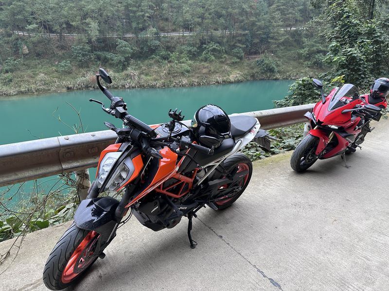 二手KTMR2R390 Duke