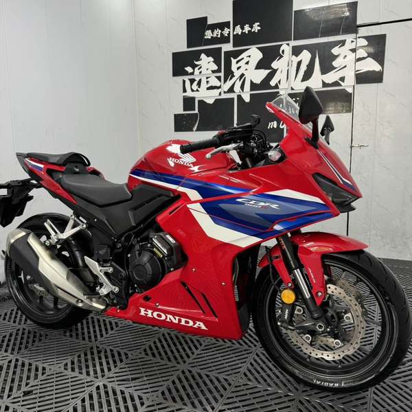 二手本田CBR400R