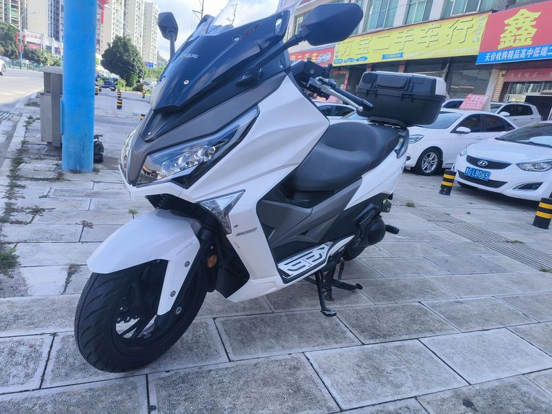 二手大阳V锐 300T