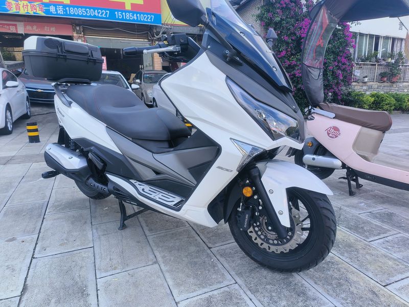二手大阳V锐 300T