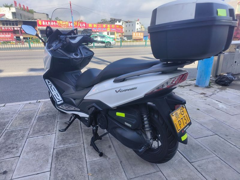 二手大阳V锐 300T