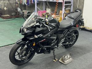 二手豪爵铃木GSX250R