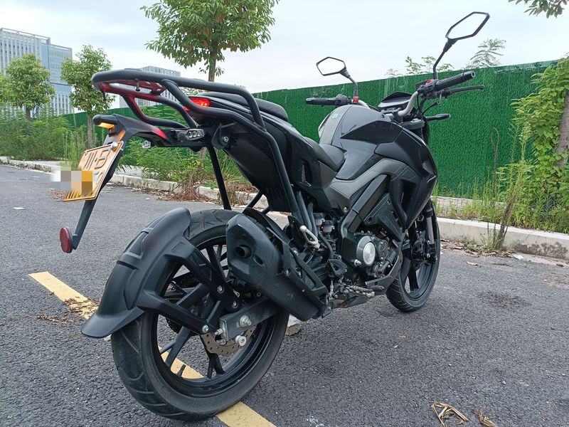 二手贝纳利小迅龙 BN150S