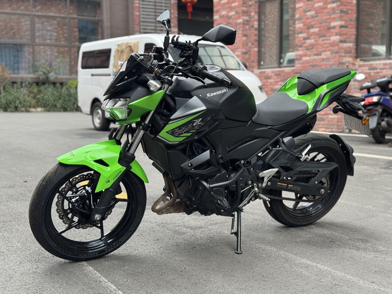 二手川崎Z400