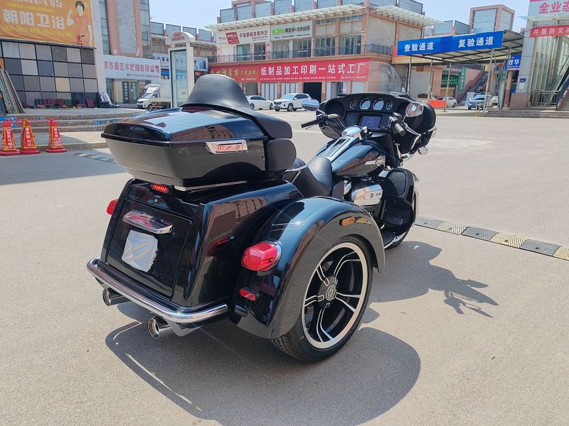 二手哈雷戴维森Tri Glide