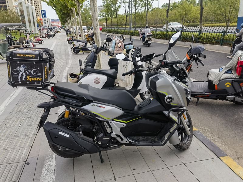 二手QJMOTOR鸿250ADV