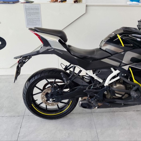 二手春风250SR