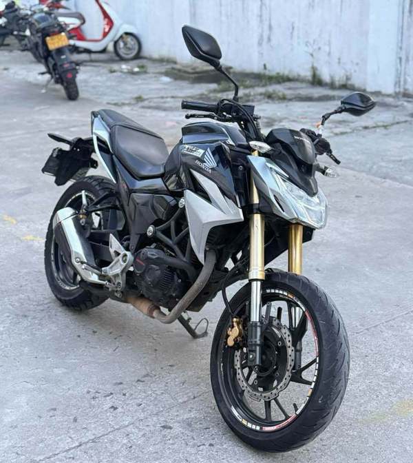 二手五羊本田CB190R 暴锋眼