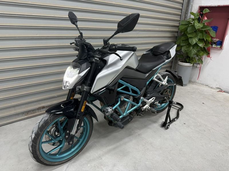二手春风250NK