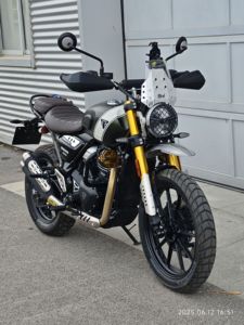 二手凯旋Scrambler 400 X
