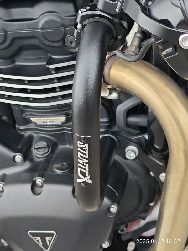 二手凯旋Scrambler 400 X
