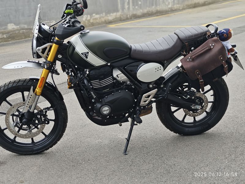 二手凯旋Scrambler 400 X