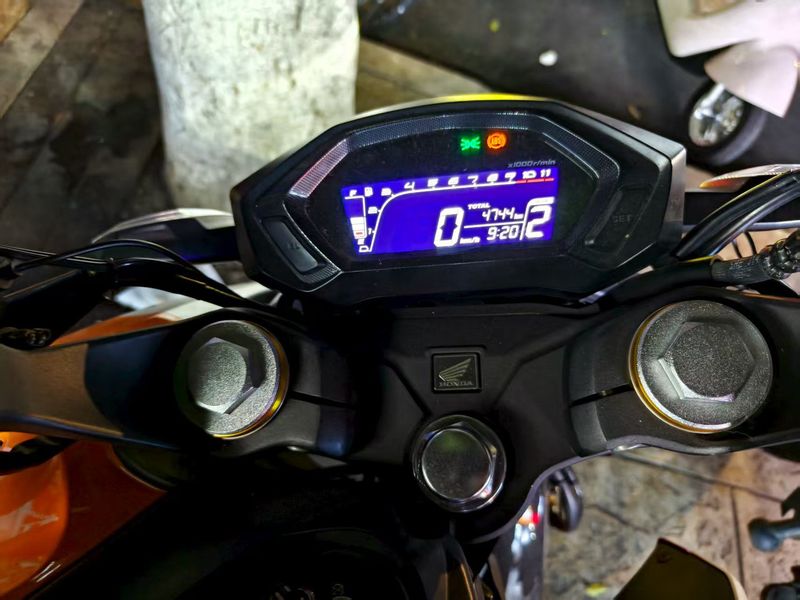 二手五羊本田CB190R 暴锋眼
