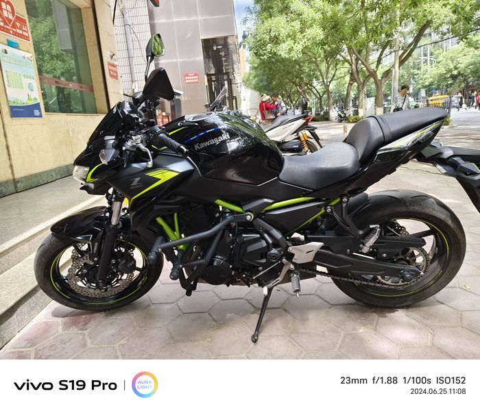 二手川崎Z650