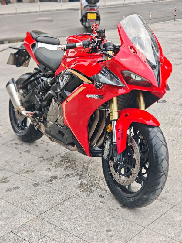 二手QJMOTOR赛600
