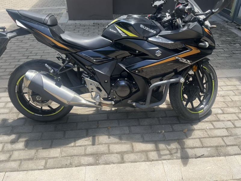 二手豪爵铃木GSX250R