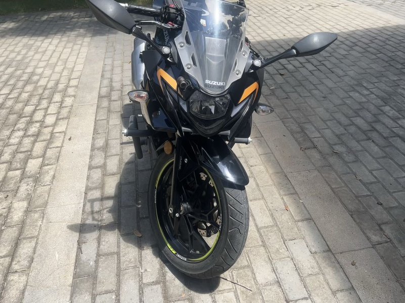 二手豪爵铃木GSX250R
