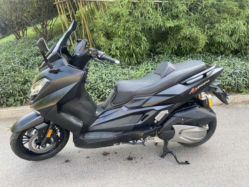 二手香帅欧若拉400T