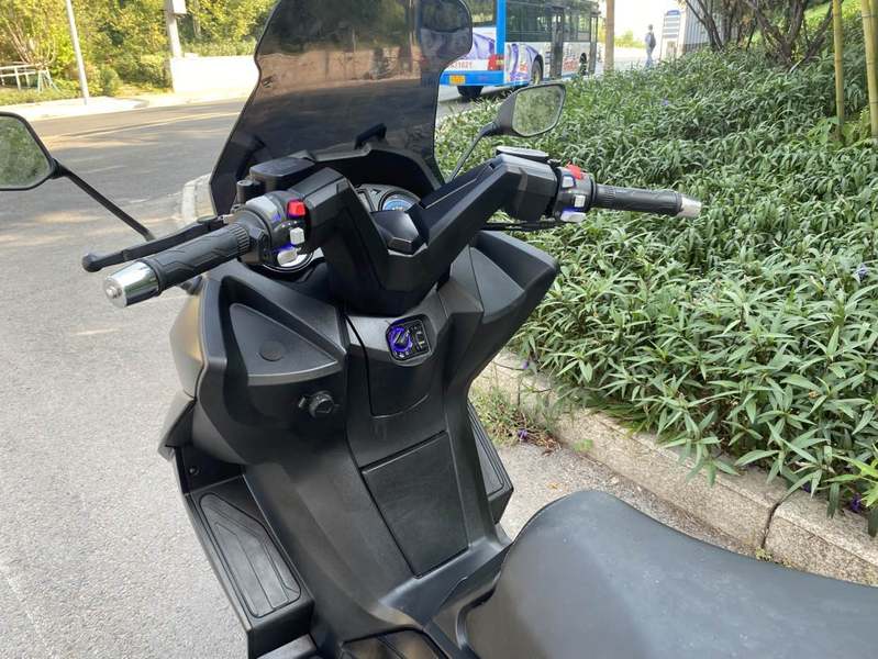 二手香帅欧若拉400T