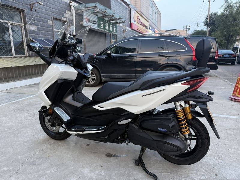 二手本田NSS350