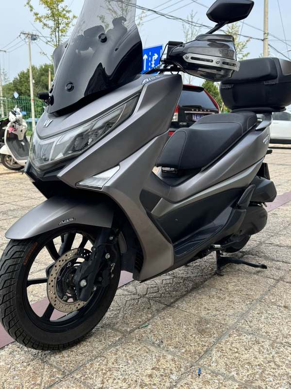 二手豪爵UHR150
