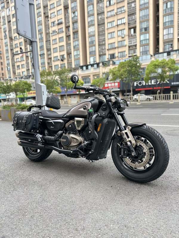二手QJMOTOR闪600