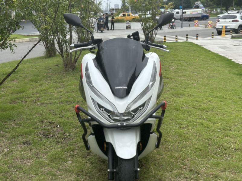 二手五羊本田PCX