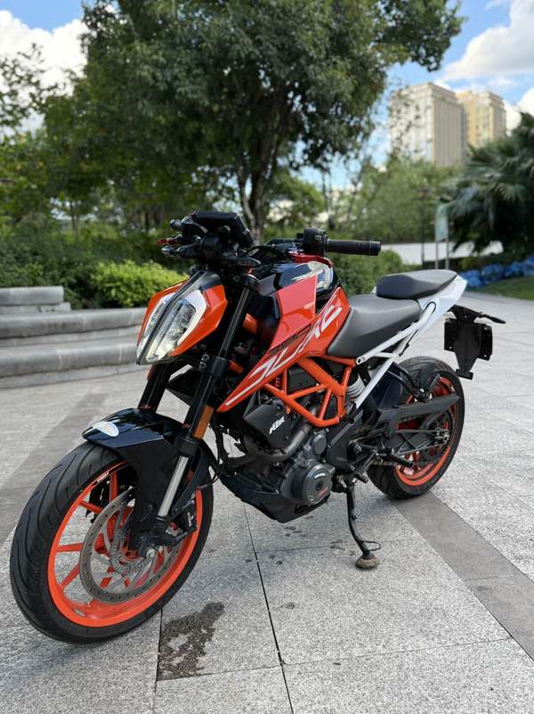 二手KTMR2R390 Duke