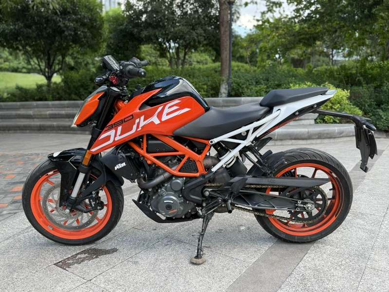 二手KTMR2R390 Duke