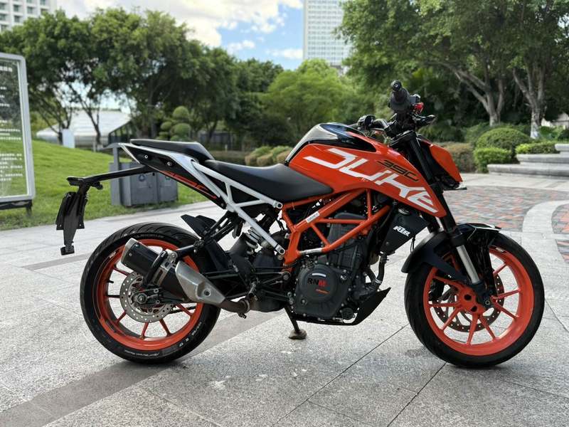 二手KTMR2R390 Duke