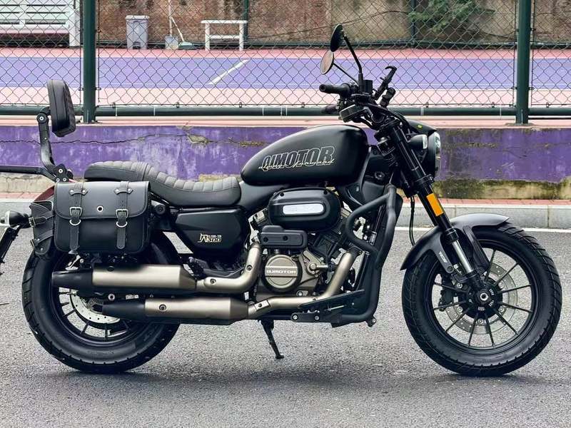 二手QJMOTOR闪300