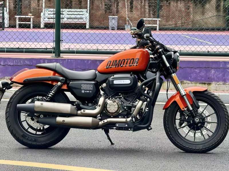 二手QJMOTOR闪300