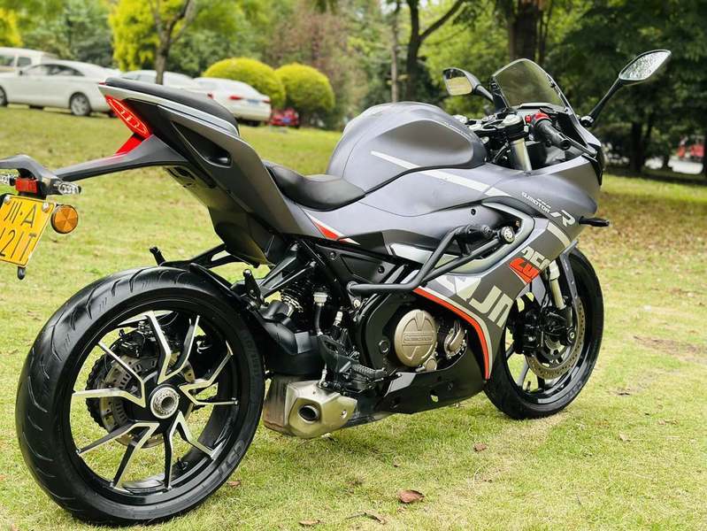 二手QJMOTOR赛250