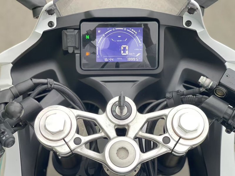 二手QJMOTOR赛250