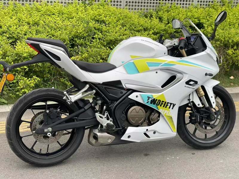 二手QJMOTOR赛250