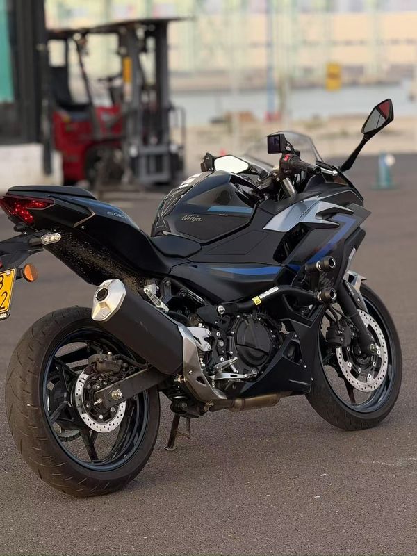 二手川崎Ninja 500