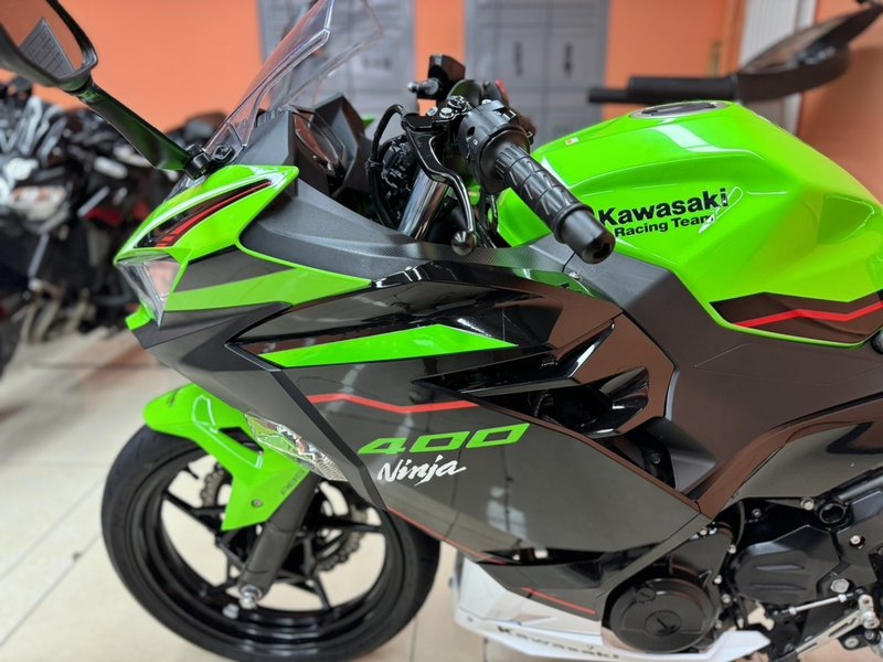 二手川崎Ninja 400