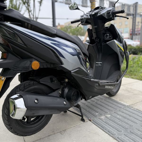二手新大洲本田裂行 RX125Fi